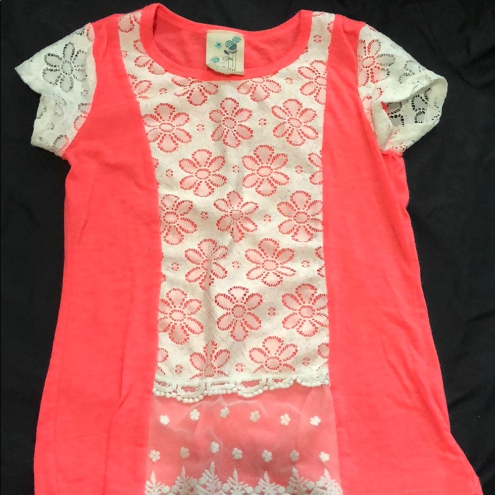 Lily bleu pink t-shirt